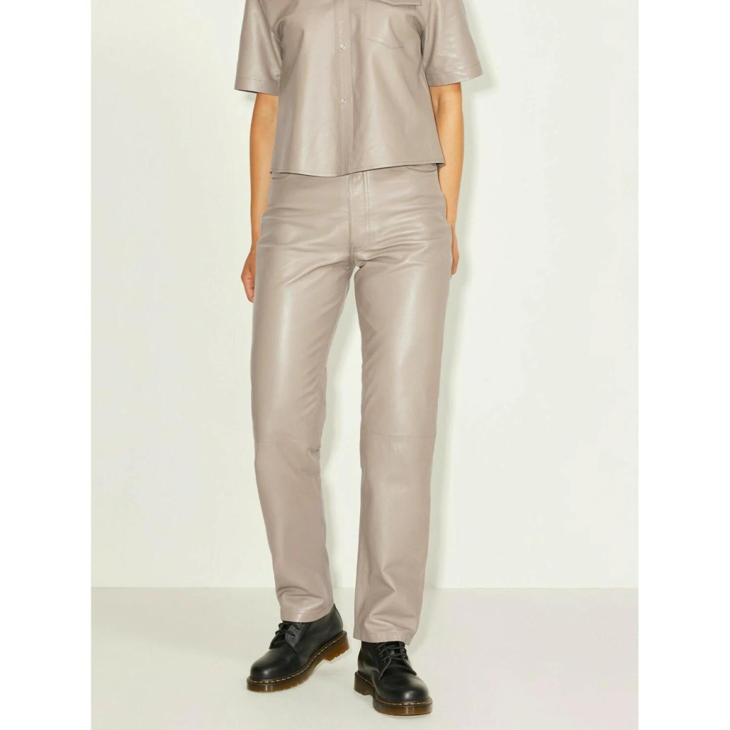 Leren Broek Met Rechte Pijpen Voor Dames JJXX Grace 4 Leren Broek Met Rechte Pijpen Voor Dames JJXX Grace - Afbeelding 2