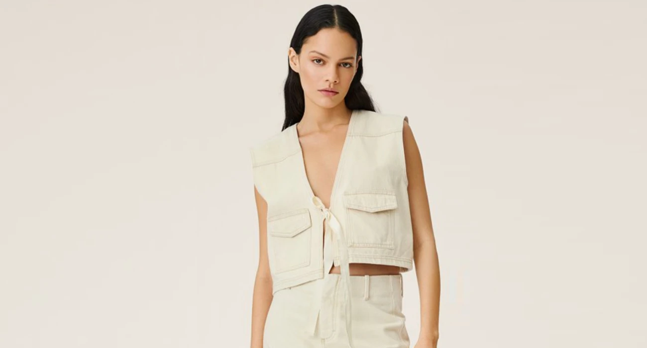 Voorkant 1 Voorkant -Moss Kopenhagen-winkel 23