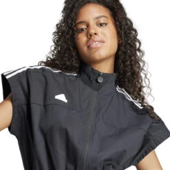 Loszittende Jumpsuit Voor Dames Adidas Tiro 14 Loszittende Jumpsuit Voor Dames Adidas Tiro -Moss Kopenhagen-winkel adidas in7335 7 apparel on model detail view 1 white