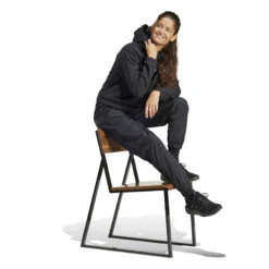 Cargo Broek Voor Dames Adidas City Escape -Moss Kopenhagen-winkel adidas iq4826 5 apparel on model walking view white