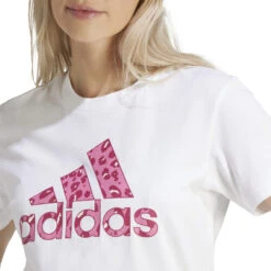 Dames-T-shirt Adidas Animal Print Graphic 14 Dames-T-shirt Adidas Animal Print Graphic -Moss Kopenhagen-winkel adidas iv9378 7 apparel on model detail view 1 white