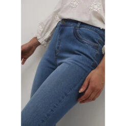 Damesjeans CULTURE Ami Annie Fit 17 Damesjeans CULTURE Ami Annie Fit -Moss Kopenhagen-winkel culture 50110272 500029 7