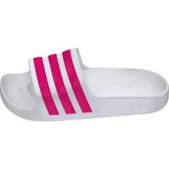 Kinderslipper Adidas Adilette Aqua 31 Kinderslipper Adidas Adilette Aqua -Moss Kopenhagen-winkel ef1748 ftw virtual side lateral white