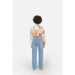 Damesjeans Met Hoge Taille In Blauw Katoenen Flared Jeans F.A.M. Paris Forest 9 Damesjeans Met Hoge Taille In Blauw Katoenen Flared Jeans F.A.M. Paris Forest -Moss Kopenhagen-winkel f a m paris fl 20 w blue 3