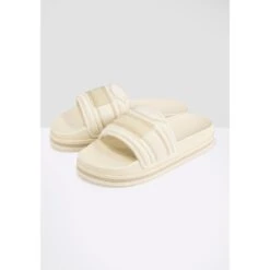 Vrouwenslippers Fila Morro Bay Zeppa Lounge -Moss Kopenhagen-winkel fila ffw0047 13121 03