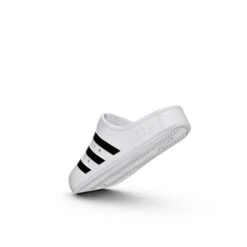 Slippers Adidas Adilette 31 Slippers Adidas Adilette -Moss Kopenhagen-winkel fy8970 ftw virtual 3d 1 white