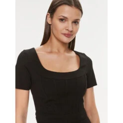 Damesjurk Guess Anna Bodycon -Moss Kopenhagen-winkel guess w4rk15 kbjp2 jblk jet black a996 4