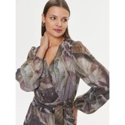 Damesjurk Guess Diana -Moss Kopenhagen-winkel guess w4rk21 wf5k0 p9vo monarch butterflies 3