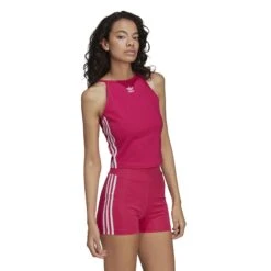 Damestop Adidas Originals Adicolor Classics -Moss Kopenhagen-winkel hg6143 app on model walking white 1645107463