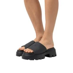 Vrouwenslippers Juicy Couture Baby Track -Moss Kopenhagen-winkel jcfsan222042 101 1