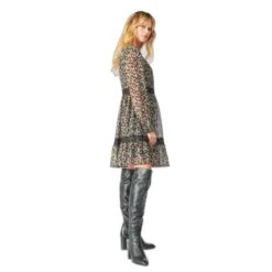 Dames Jurk Le Temps Des Cerises Reve 13 Dames Jurk Le Temps Des Cerises Reve -Moss Kopenhagen-winkel le temps des cerises freve00000000ml 9444 green leo 4