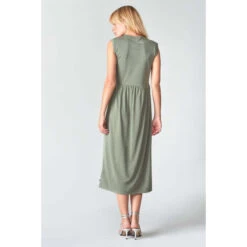 Mouwloze Damesjurk Le Temps Des Cerises Tolypel -Moss Kopenhagen-winkel le temps des cerises ftolypel00000sm 9071 lizard 3