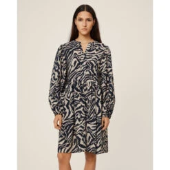 Damesjurk Moss Copenhagen Felixie Taila AOP -Moss Kopenhagen-winkel moss copenhagen 18615 black zebra black zebra 3