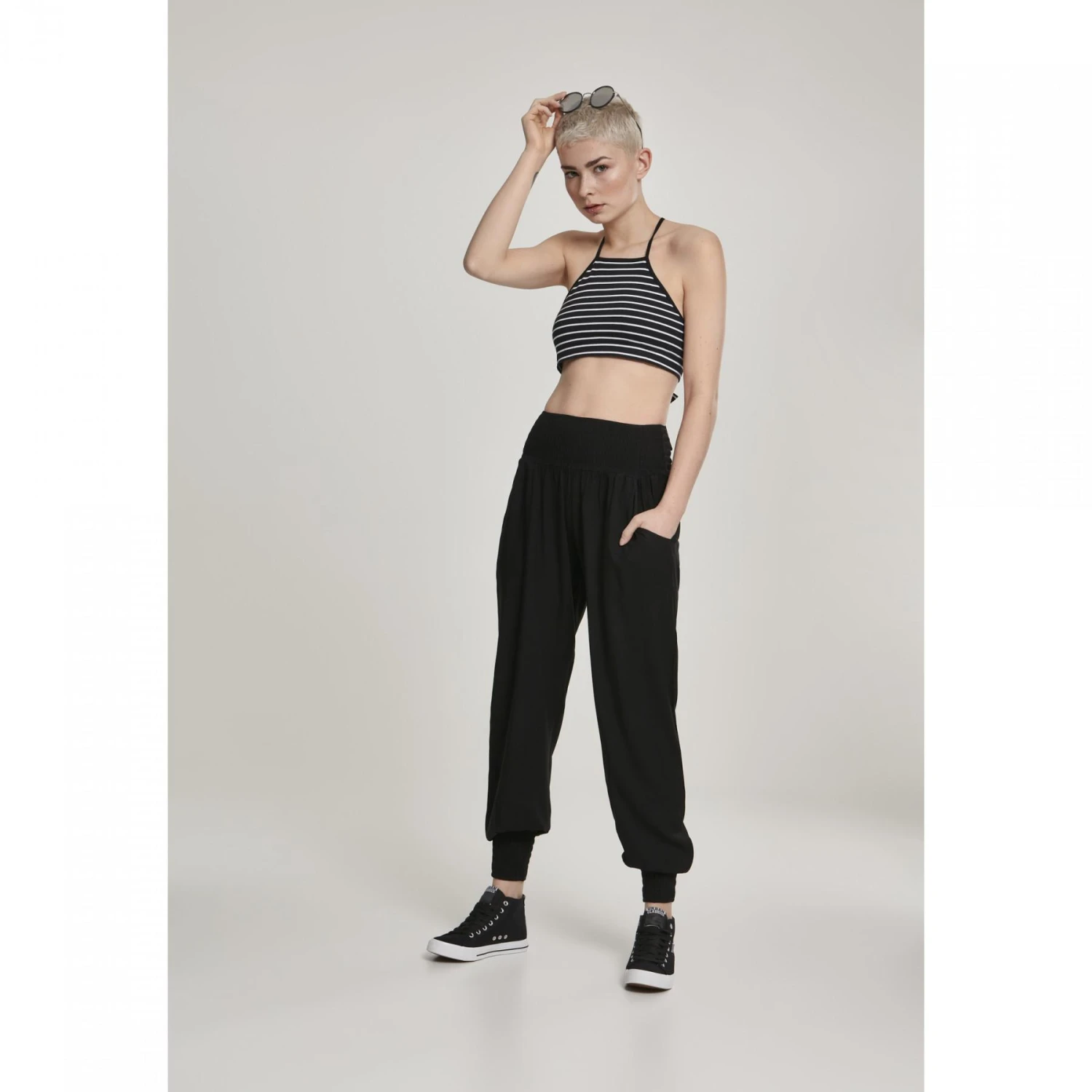 URBAN CLASSICS Broek Vrouw Urban Classic Sarong Groot Getailleerde 10 URBAN CLASSICS Broek Vrouw Urban Classic Sarong Groot Getailleerde - Afbeelding 8