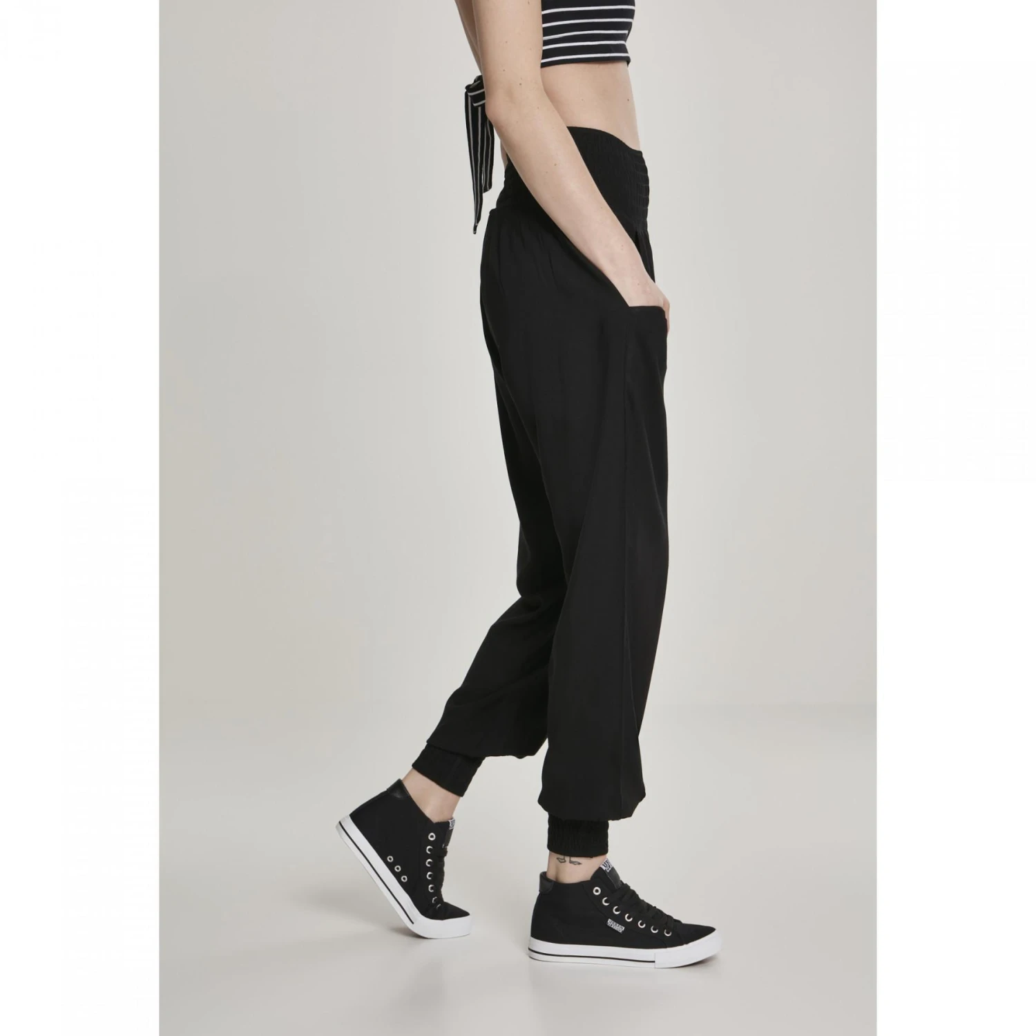 URBAN CLASSICS Broek Vrouw Urban Classic Sarong Groot Getailleerde 18 URBAN CLASSICS Broek Vrouw Urban Classic Sarong Groot Getailleerde - Afbeelding 16