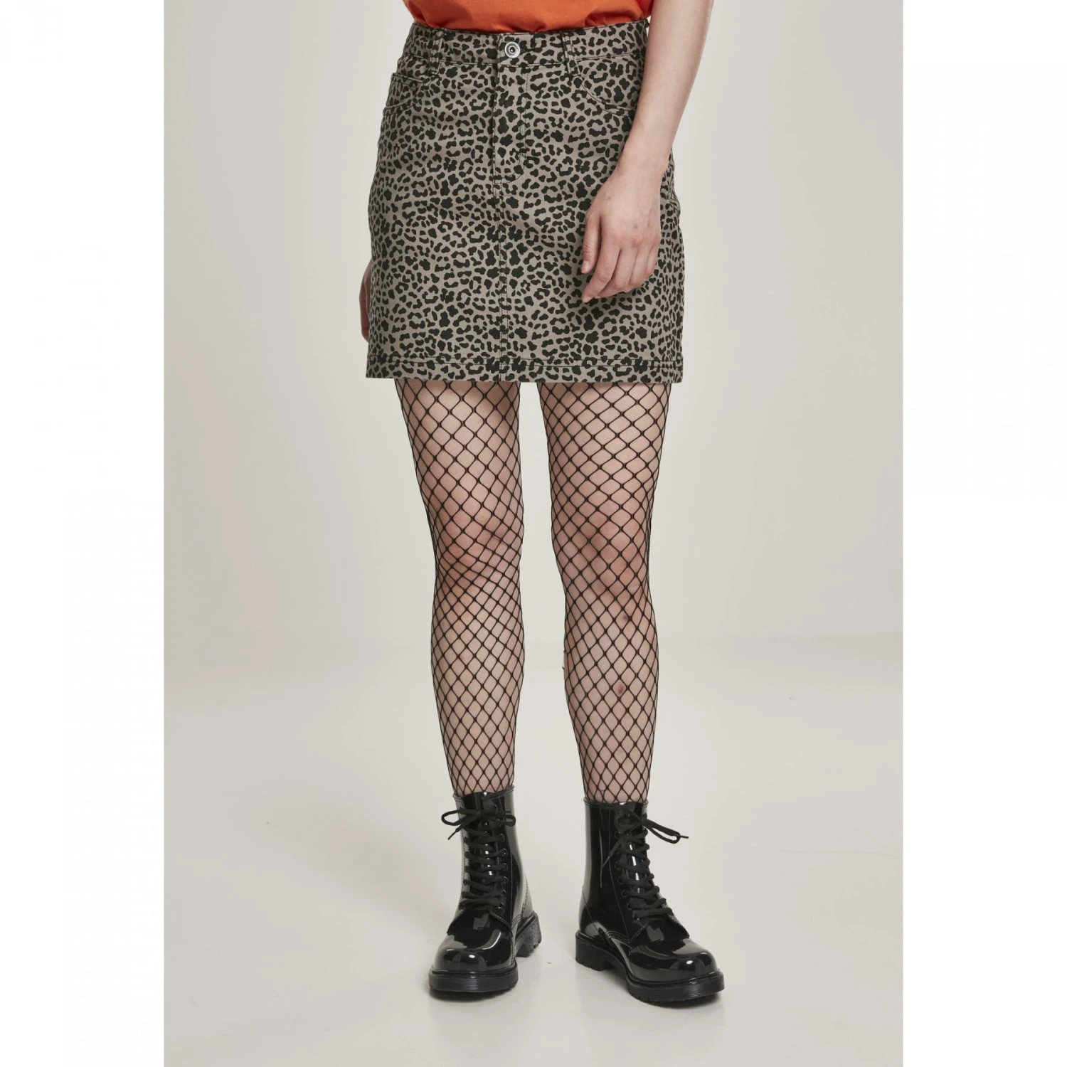 URBAN CLASSICS Damesstadsklassieker Minirokje In Keperstof 3 URBAN CLASSICS Damesstadsklassieker Minirokje In Keperstof